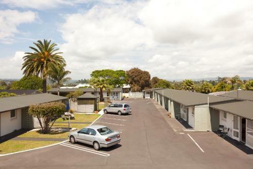 18th Avenue Thermal Motel