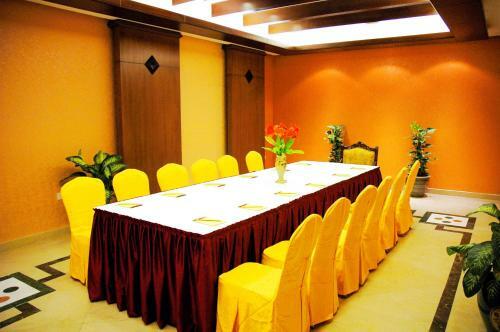 Safeer Continental Hotel