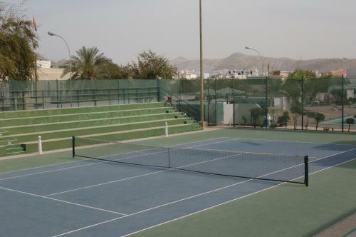 Al Falaj Hotel
