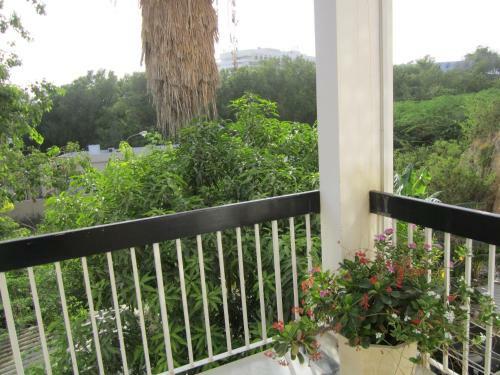 Qurum Beach Hotel