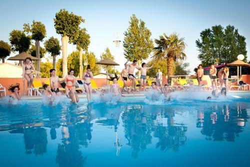 Camping Bel Air **** - Maeva