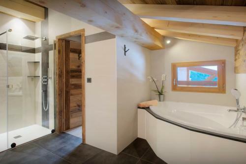 Chalet Sabaroc - Ovo Network