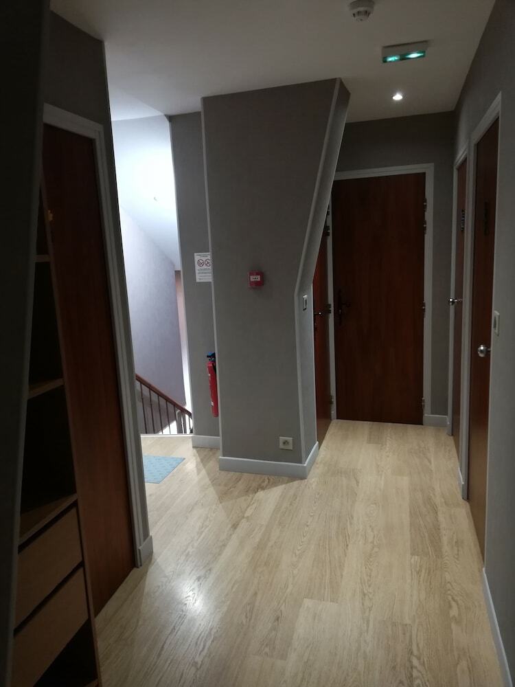 Hotel H�tel de La Poste Chez C�cile