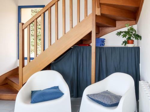 Holiday Home Goas Lagorn - Lox103