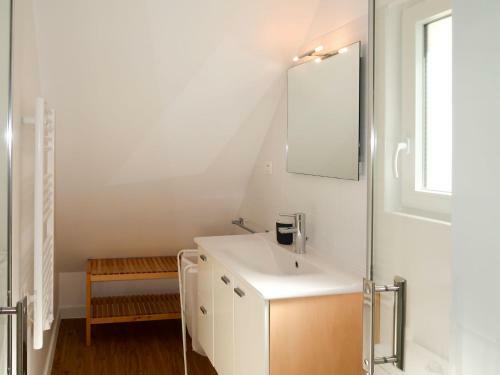 Holiday Home Goas Lagorn - Lox103