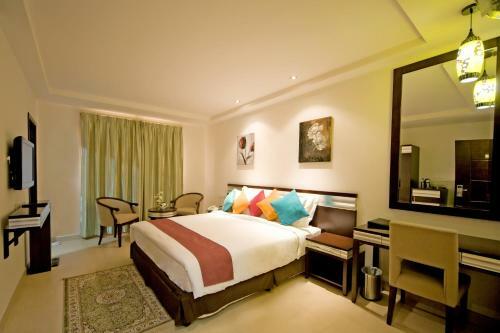 Muscat Dunes Hotel