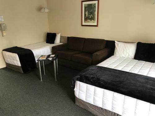 Green Gables Motel