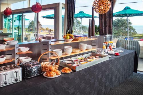 The Waterfront Hotel