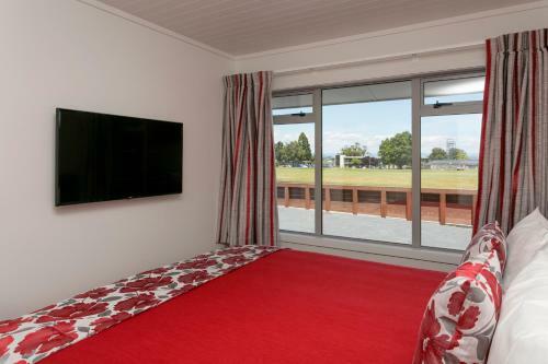 Birchlands Motel