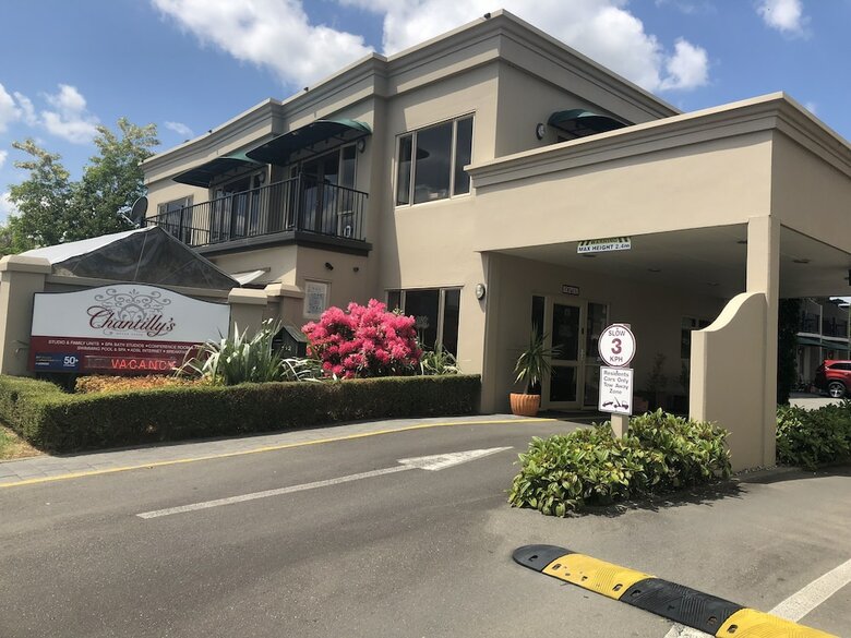 Chantillys Motor Lodge