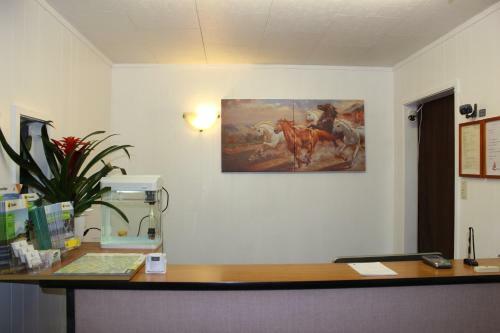 Cedar Lodge Motel