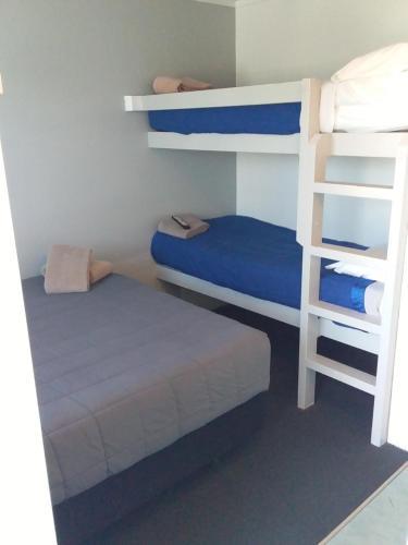 Albergue Microtel Yha Backpackers