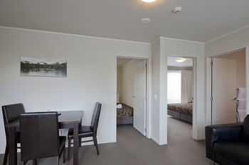 Hotel Atrium On Ulster