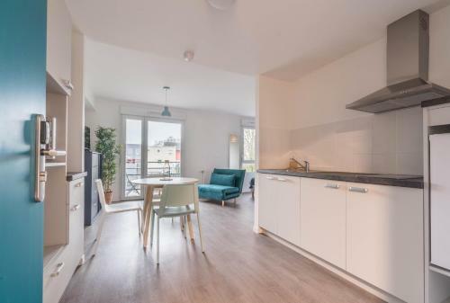 Apartamento Pierrick - Studio Proche Gare, Wifi, Arriv�e 24 24
