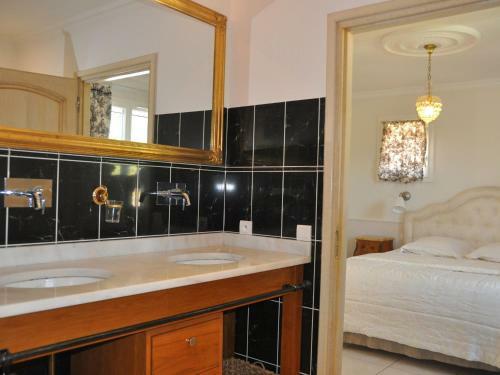 Beautiful Charming Bastide Style Villa In Le Plan-de-la-tour With Private Pool