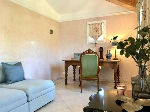 Beautiful Charming Bastide Style Villa In Le Plan-de-la-tour With Private Pool