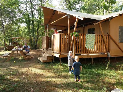 Camping Le Pech Charmant