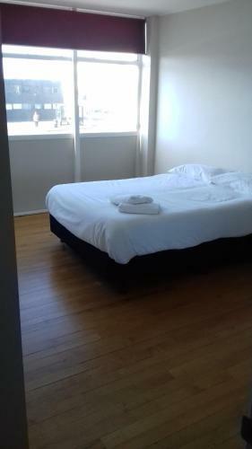 Bed & Breakfast Shooters Saloon