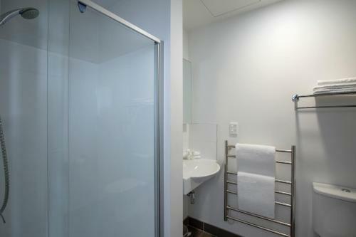 Quest Henderson Serviced Apartments