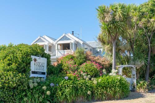 Bed & Breakfast Nikau Lodge