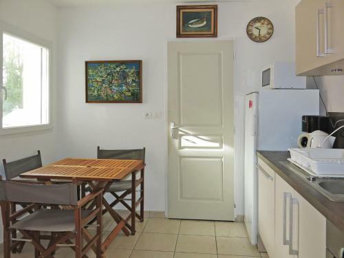 Holiday Home La Maison Aux Ibis - Rhu355