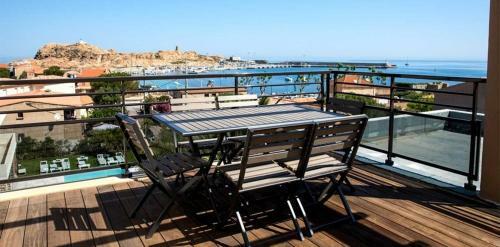 L'ile-rousse Villa Sleeps 2 Pool Air Con T805884