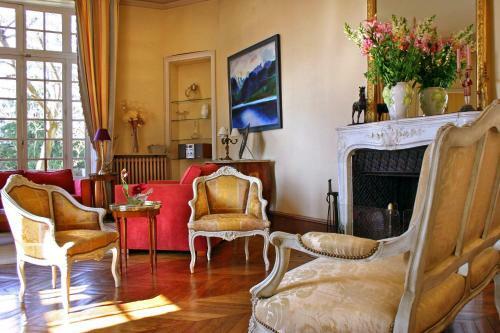 Lombron Chateau Sleeps 18 Pool Air Con Wifi