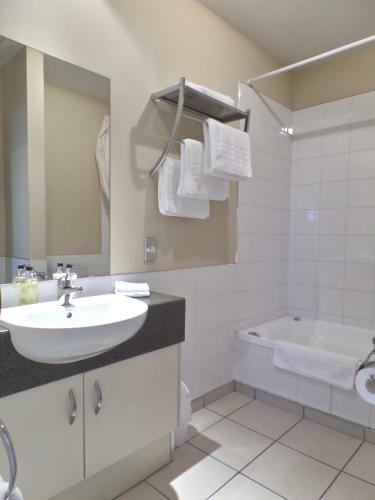 Abbella Luxury Motel