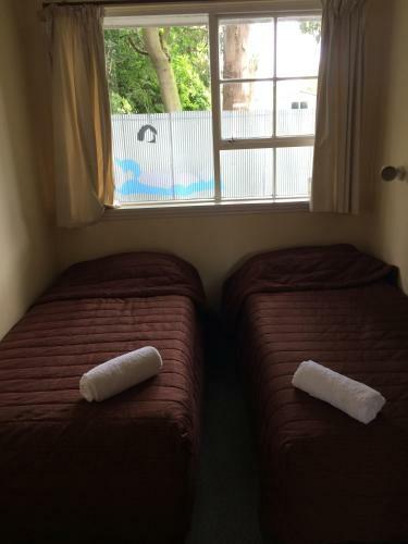 Ferry Motel