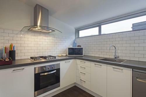 22 Hallenstein Apartment (m2)