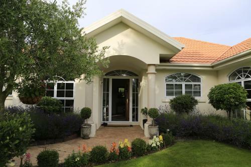 Olive House Bed And Breakfast