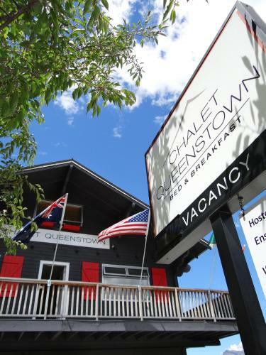 Bed & Breakfast Chalet Queenstown