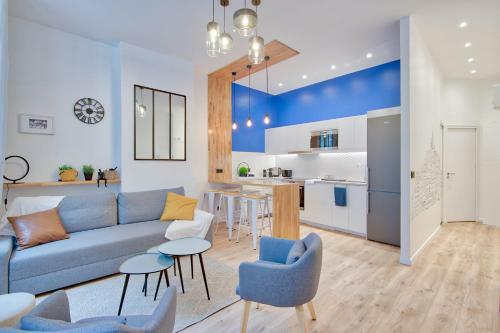 Major In Marseille Furnished Apartment