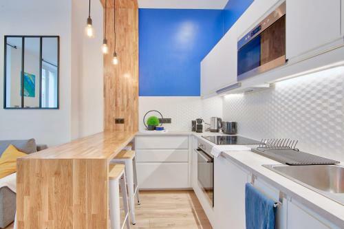 Major In Marseille Furnished Apartment