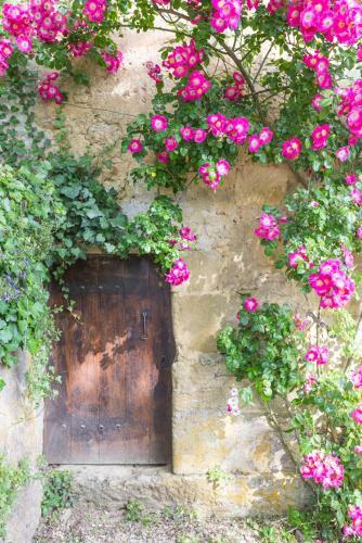 Mauzens-et-miremont Chateau Sleeps 8 Pool Wifi