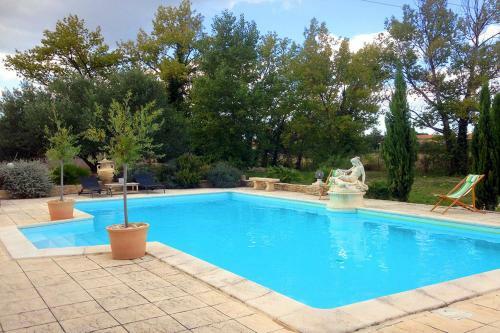 Maureilhan Villa Sleeps 8 With Pool Air Con And Wifi