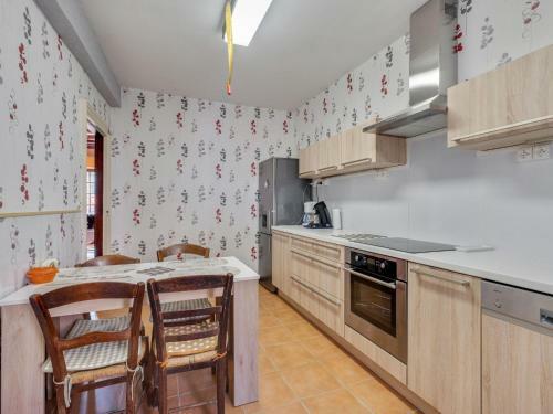 Timeless Holiday Home In Massaguel With Patio