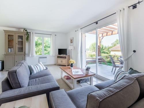 Ravishing Villa In Masseube With Swimming Pool