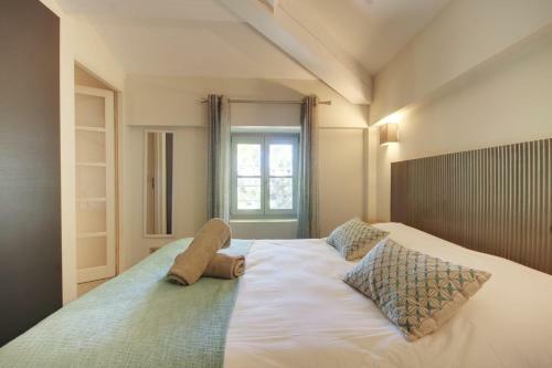 Hugo Private Apartment