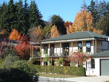 Bed & Breakfast Renmore House