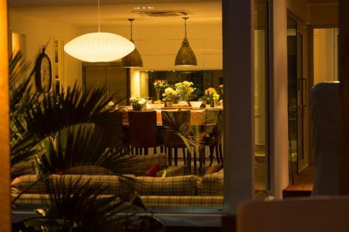 Bed & Breakfast The Establishment Boutique Accommodation