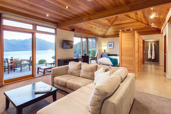 Hotel Azur Lodge