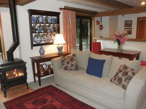 Bed & Breakfast Trelawn Place