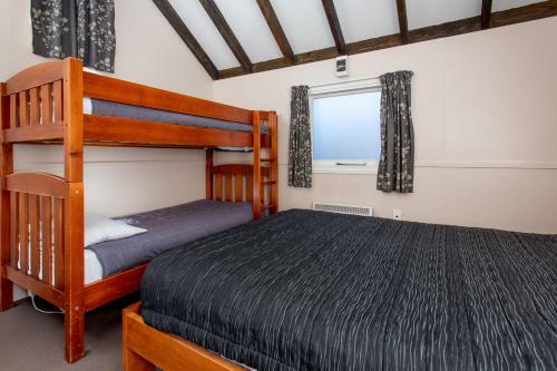 Shotover Top 10 Holiday Park