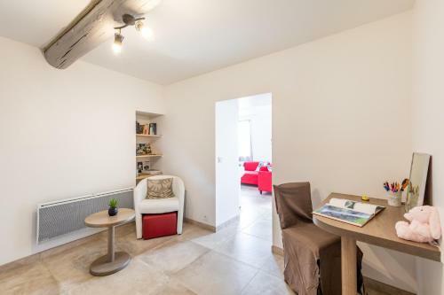Le Jas Des Blaquets - Maison 3 Chambres Et Piscine