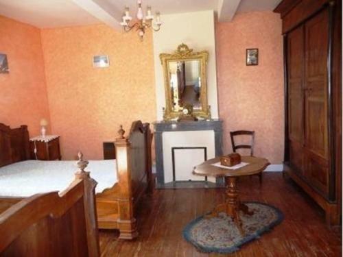 G�te Monget, 6 Pi�ces, 10 Personnes - Fr-1-360-68