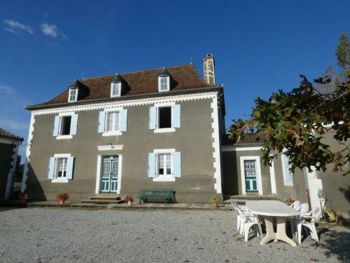 G�te Monget, 6 Pi�ces, 10 Personnes - Fr-1-360-68