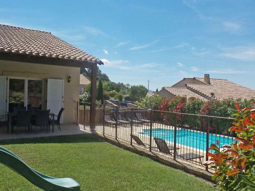 Welcoming Villa With Jacuzzi In Montburn-des-corbieres