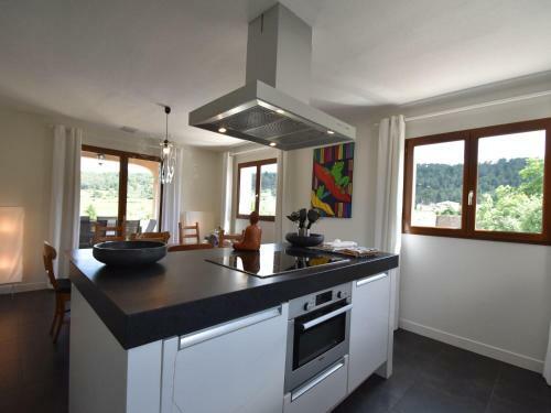Stunning Villa In Montbrun-des-corbieres With Private Pool