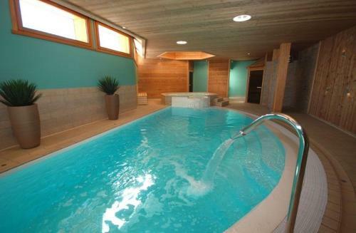 Apartamento Les Chalets Du Chaberton, Pied de Pistes Et Spa
